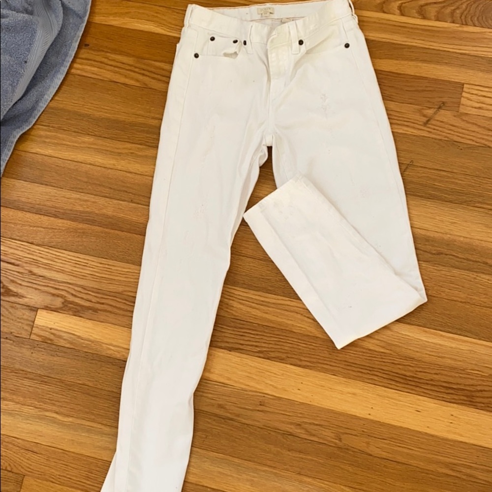 White jean pants